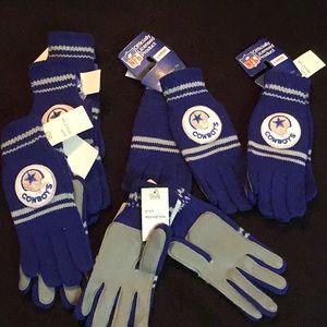 Buy one get one! Dallas Cowboys Kids gloves.